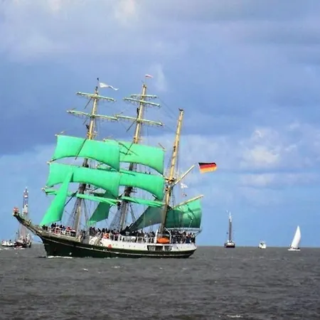 Sonnenstrahl Nr5 Mit Strandkorb Am
